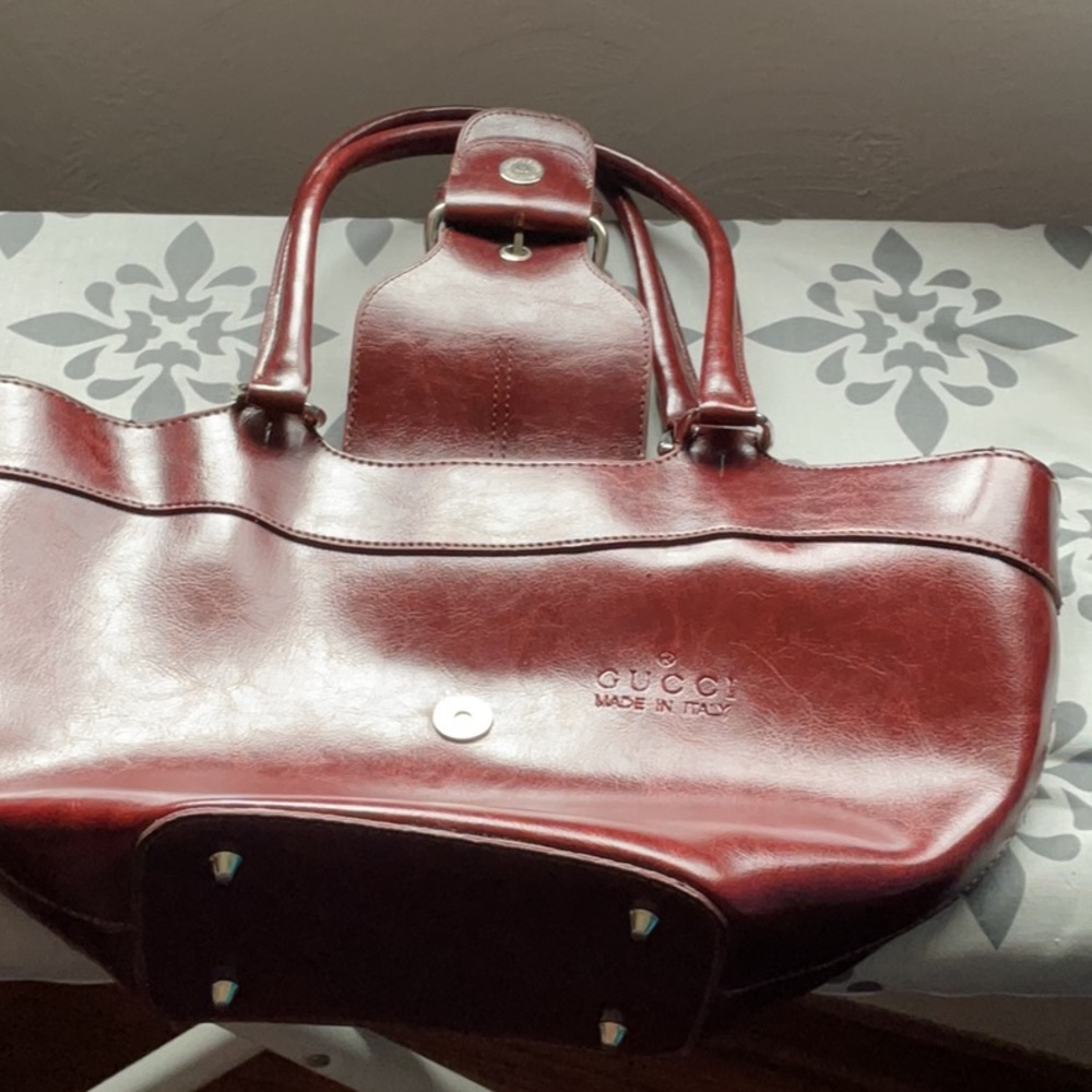 Brown shoulder bag